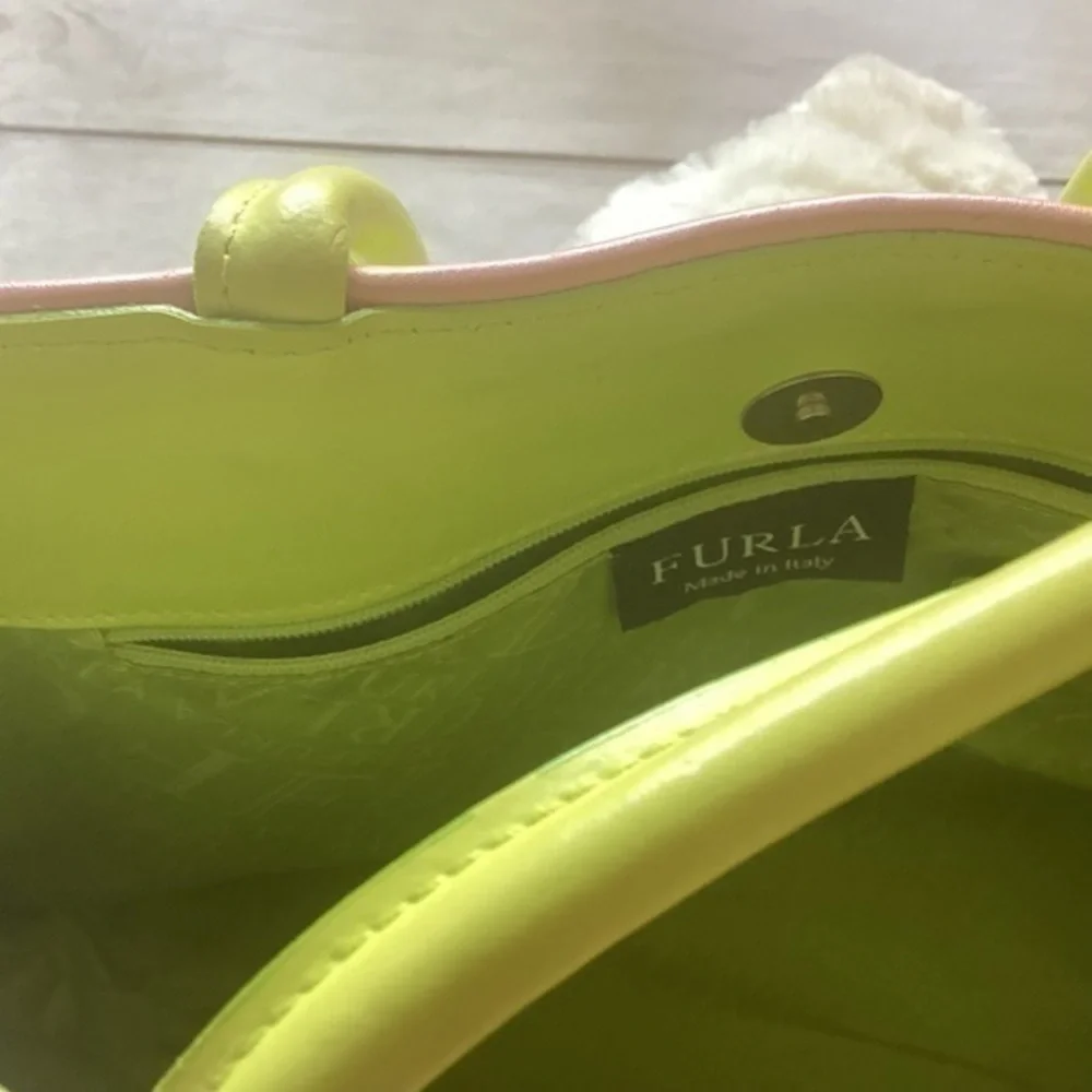 FURLA Lime Green Leather Purse - Picture 4 of 16